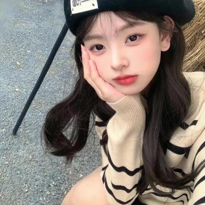 比基尼怪女
